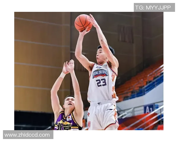 南京篮球队的崛起之路洲际杯背后的奋斗与荣耀